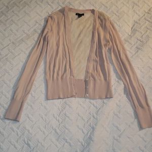 Gap sweater free when bundled